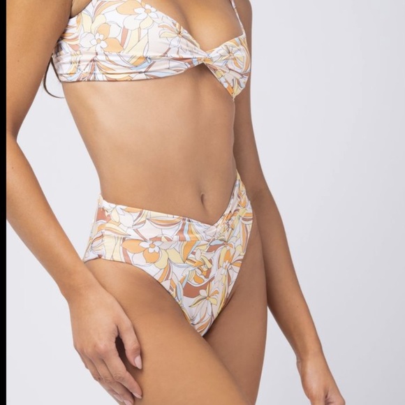 l*space Other - NWT L*Space Nancy Lee high waist bikini  bottoms in retro soulshine floral print